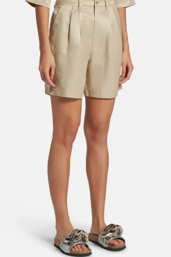 Carrie Linen Blend Shorts in Beige