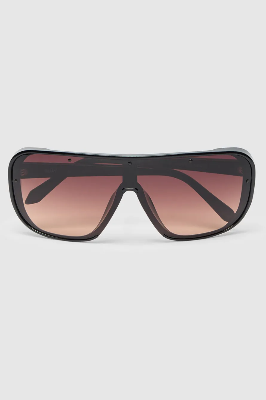 Center Stage Sunglasses
