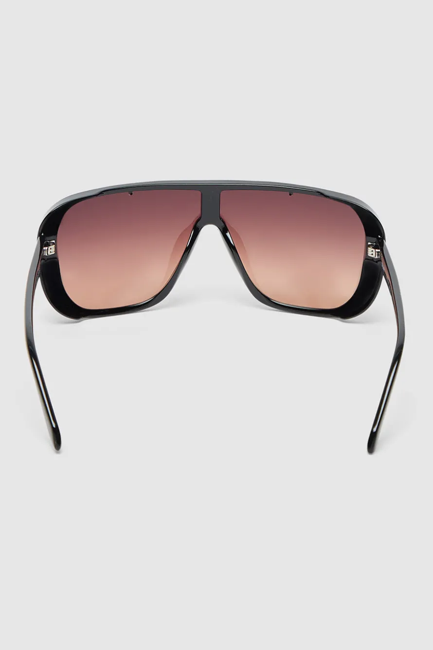 Center Stage Sunglasses