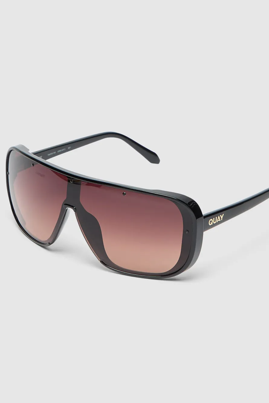 Center Stage Sunglasses
