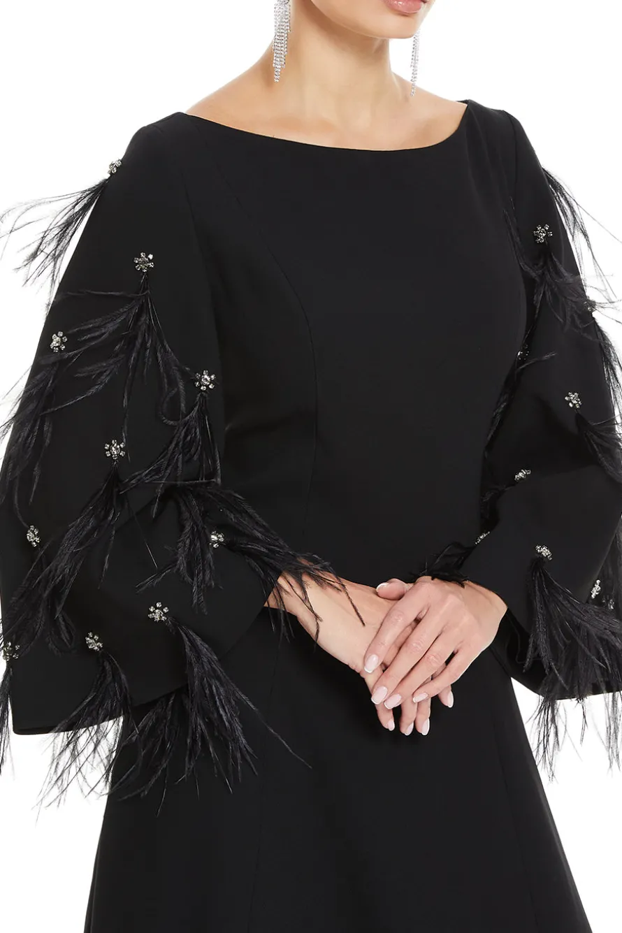 Clover Wide Sleeves Feathered Maxi Dress
