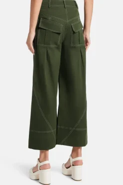 Low Waisted Pocket Pants